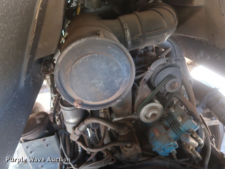 image for item DJ1819 1984 Peterbilt 362  semi truck