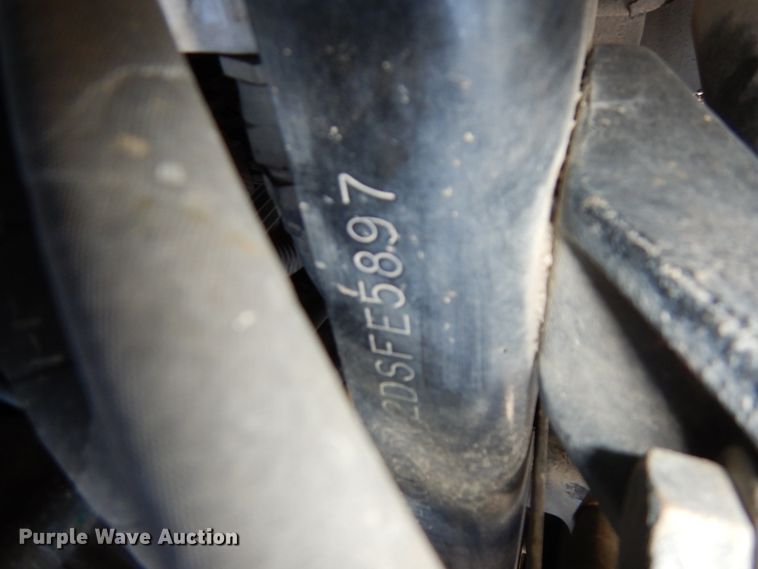 image for item DJ5797 2013 Freightliner Cascadia 125  semi truck