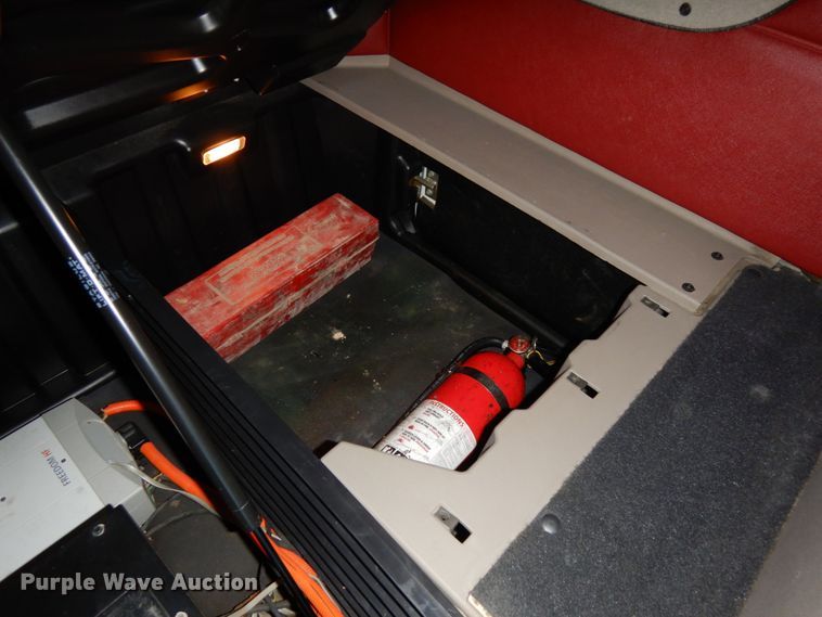 image for item DJ5798 2012 Freightliner Cascadia 125  semi truck