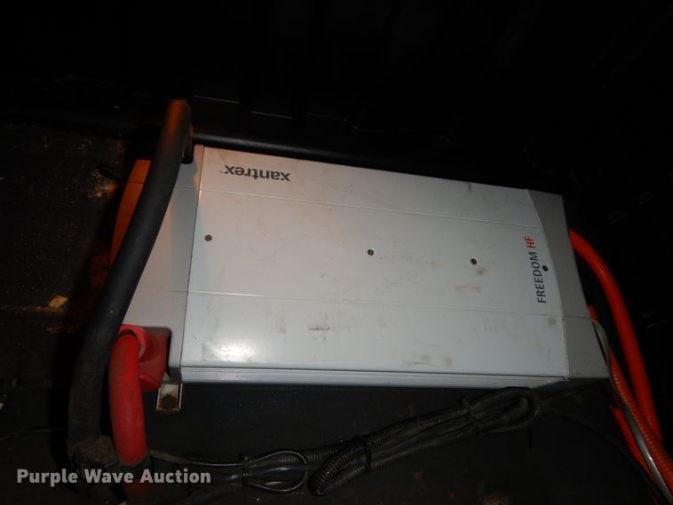 image for item DJ5798 2012 Freightliner Cascadia 125  semi truck