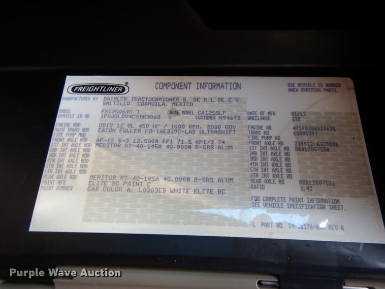 image for item DJ5799 2012 Freightliner Cascadia 125  semi truck