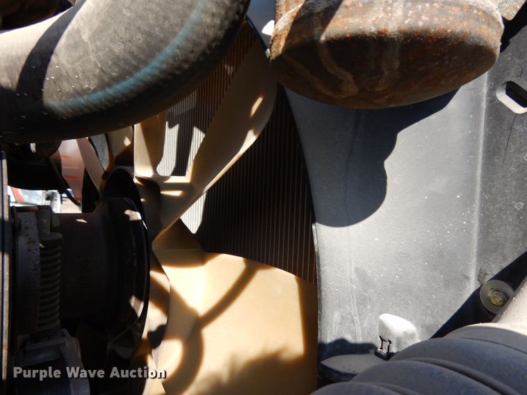 image for item DJ5799 2012 Freightliner Cascadia 125  semi truck