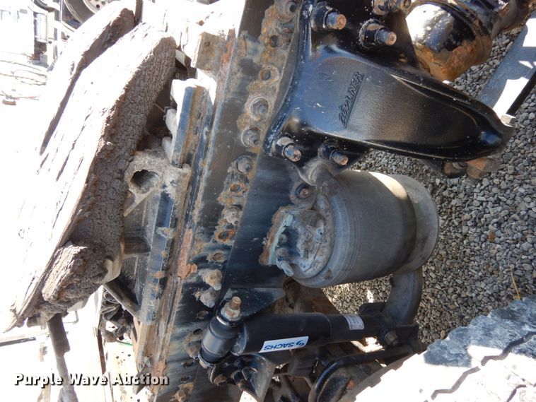 image for item DJ5799 2012 Freightliner Cascadia 125  semi truck