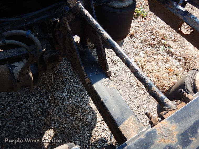 image for item DJ5801 2013 Freightliner Cascadia 125  semi truck