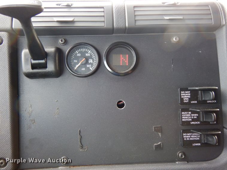 image for item DJ5803 2012 Freightliner Cascadia 125  semi truck