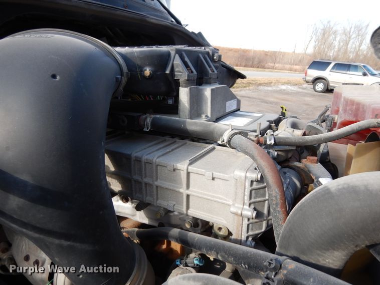 image for item DJ5803 2012 Freightliner Cascadia 125  semi truck