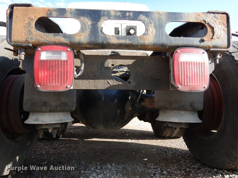 image for item DJ5803 2012 Freightliner Cascadia 125  semi truck