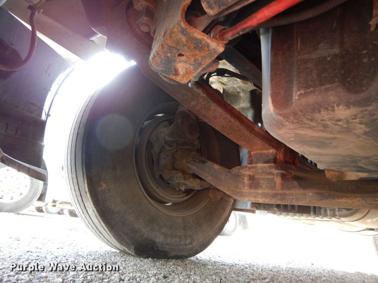 image for item DJ5803 2012 Freightliner Cascadia 125  semi truck