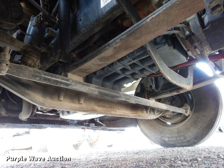 image for item DJ5803 2012 Freightliner Cascadia 125  semi truck