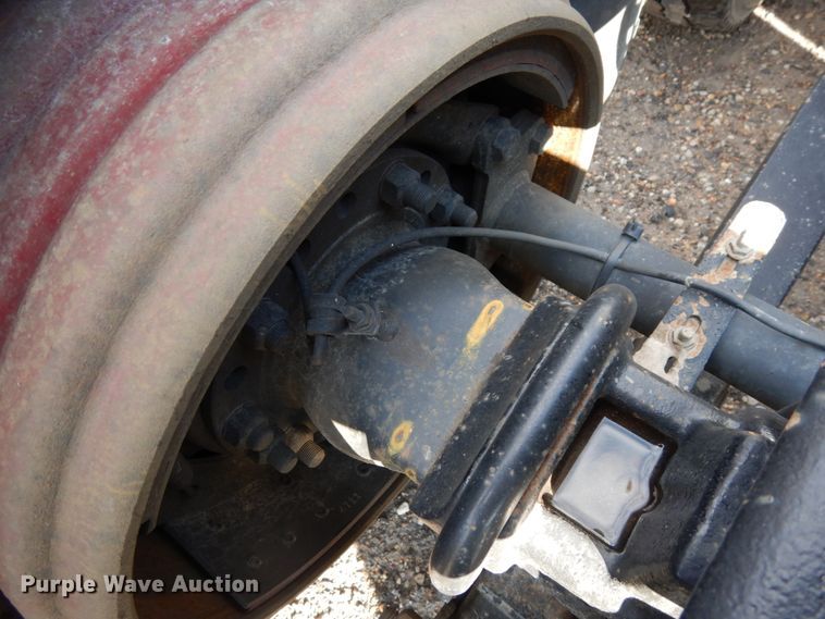 image for item DJ5803 2012 Freightliner Cascadia 125  semi truck