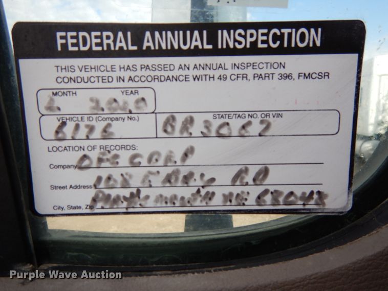 image for item DJ5803 2012 Freightliner Cascadia 125  semi truck