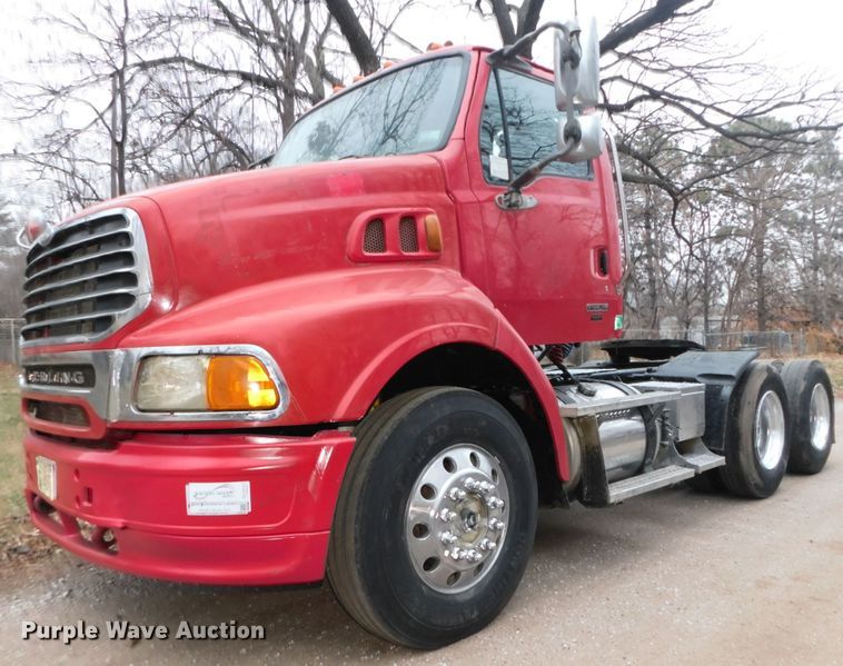 image for item DJ5834 2006 Sterling AT9500  semi truck