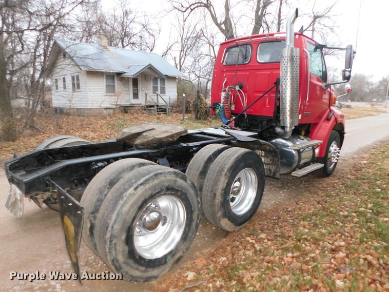 image for item DJ5834 2006 Sterling AT9500  semi truck
