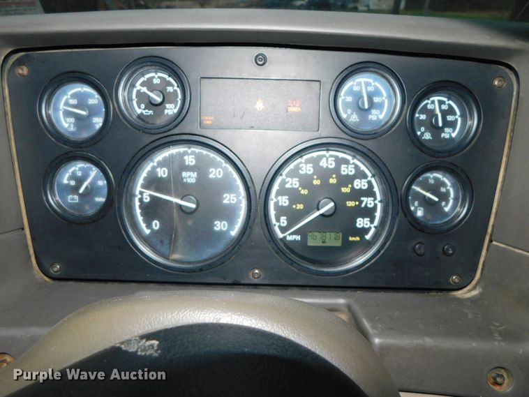 image for item DJ5834 2006 Sterling AT9500  semi truck