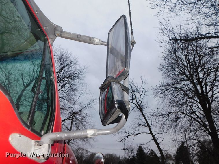 image for item DJ5834 2006 Sterling AT9500  semi truck