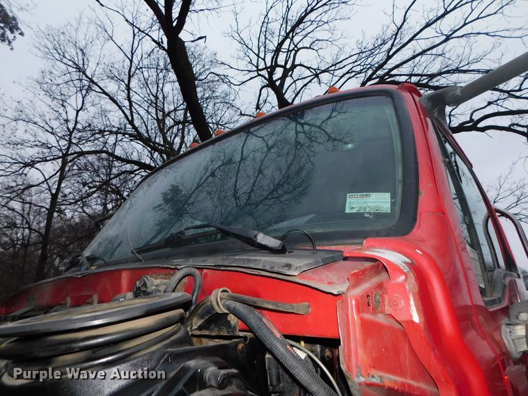 image for item DJ5834 2006 Sterling AT9500  semi truck