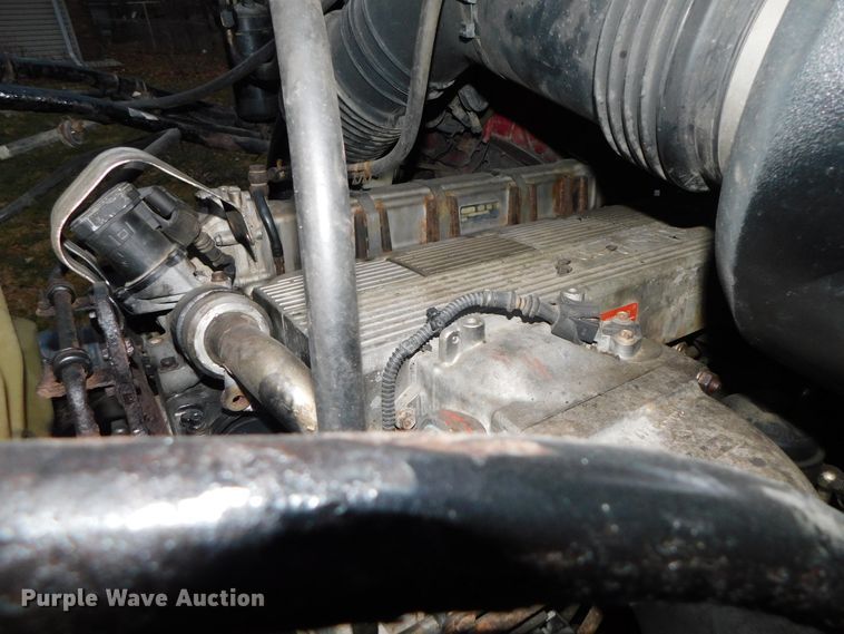 image for item DJ5834 2006 Sterling AT9500  semi truck