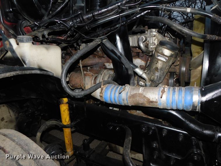 image for item DJ5834 2006 Sterling AT9500  semi truck