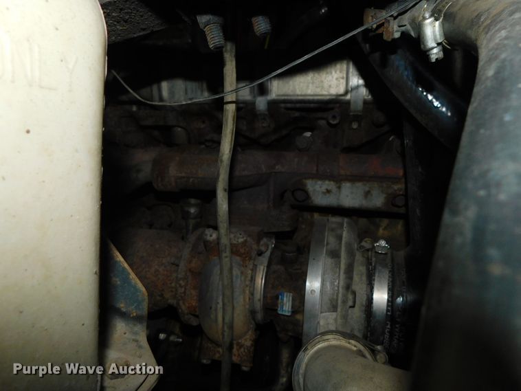 image for item DJ5834 2006 Sterling AT9500  semi truck