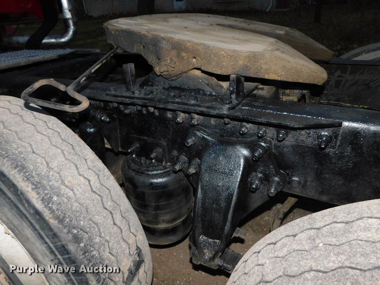 image for item DJ5834 2006 Sterling AT9500  semi truck