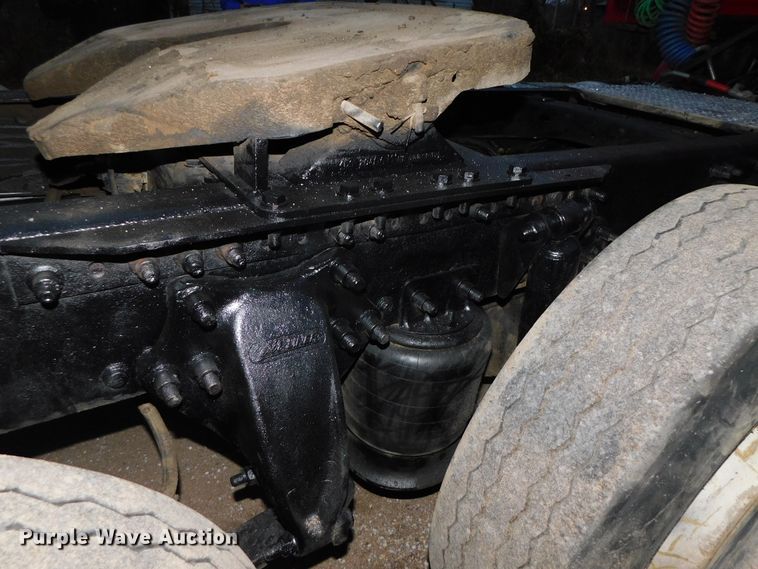 image for item DJ5834 2006 Sterling AT9500  semi truck