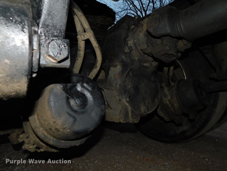 image for item DJ5834 2006 Sterling AT9500  semi truck