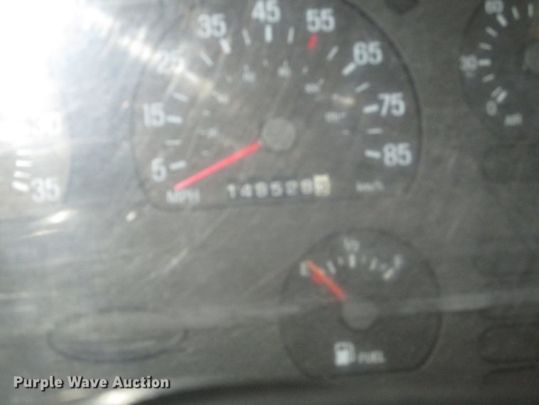 image for item DJ5835 1999 Sterling A9513  semi truck