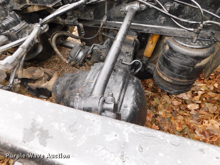 image for item DJ5835 1999 Sterling A9513  semi truck