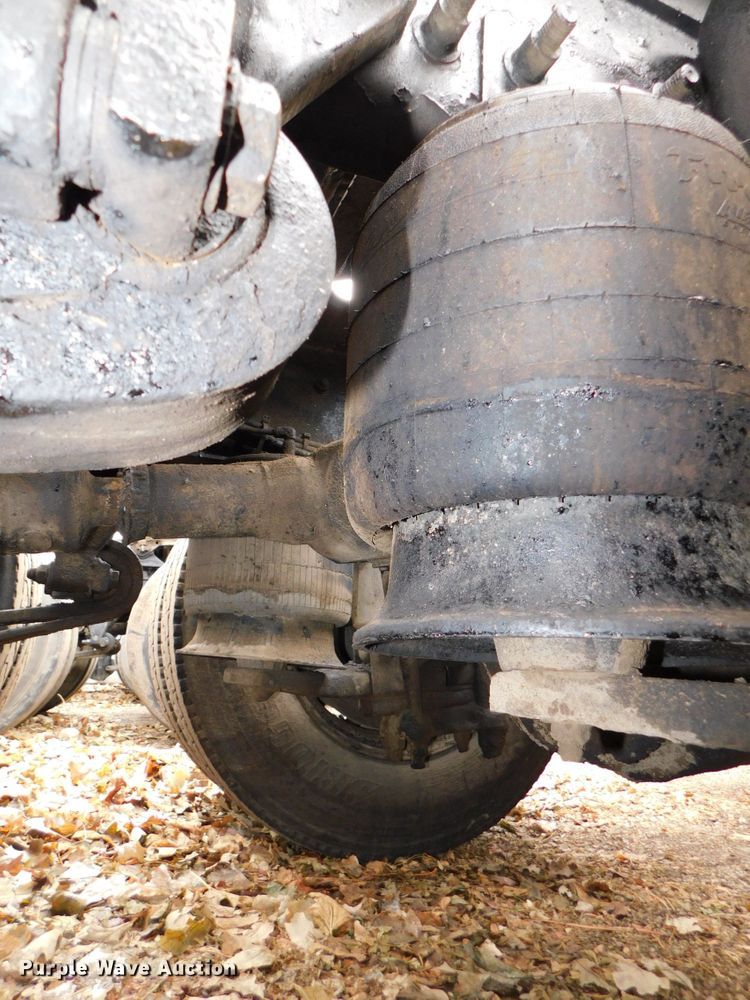 image for item DJ5835 1999 Sterling A9513  semi truck