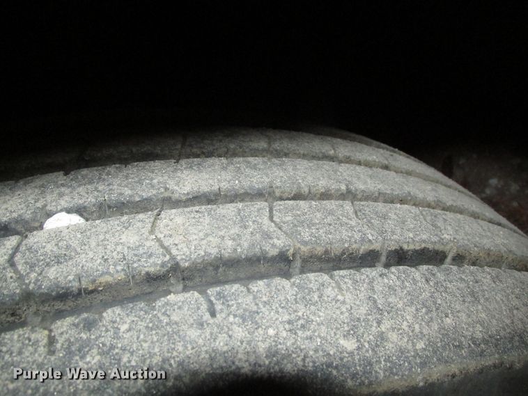 image for item DJ5835 1999 Sterling A9513  semi truck