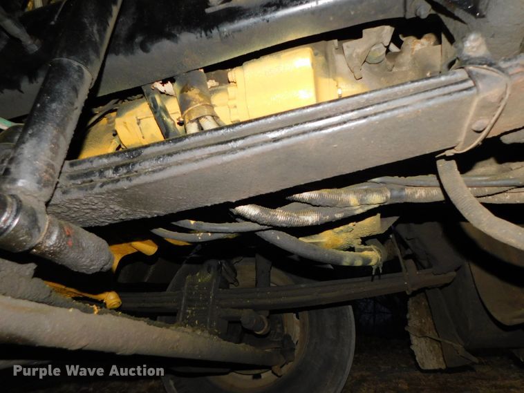 image for item DJ5836 1989 Kenworth T800  semi truck