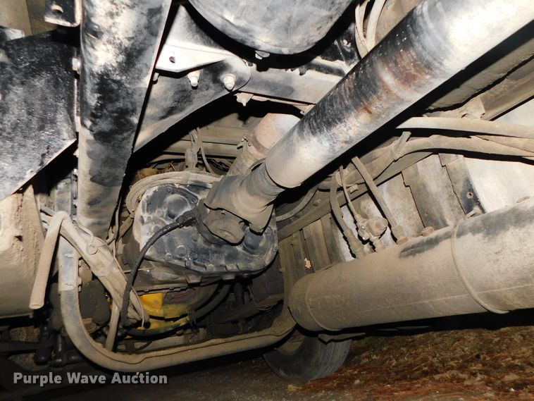 image for item DJ5836 1989 Kenworth T800  semi truck