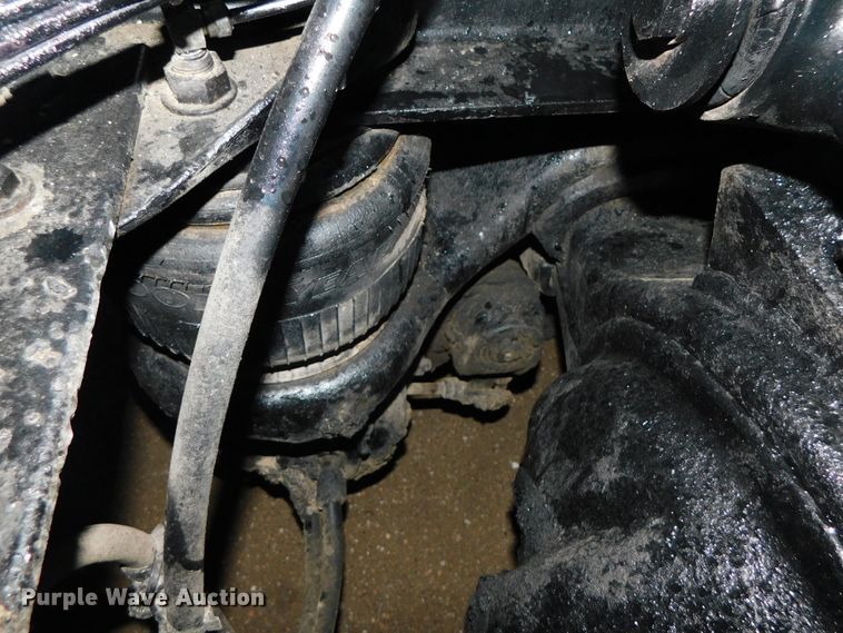 image for item DJ5836 1989 Kenworth T800  semi truck