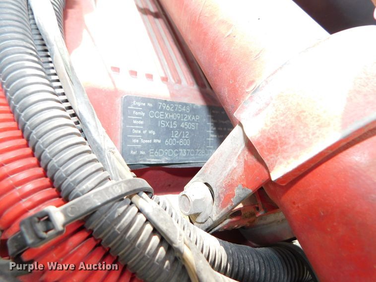 image for item DJ5870 2013 Peterbilt 587  semi truck