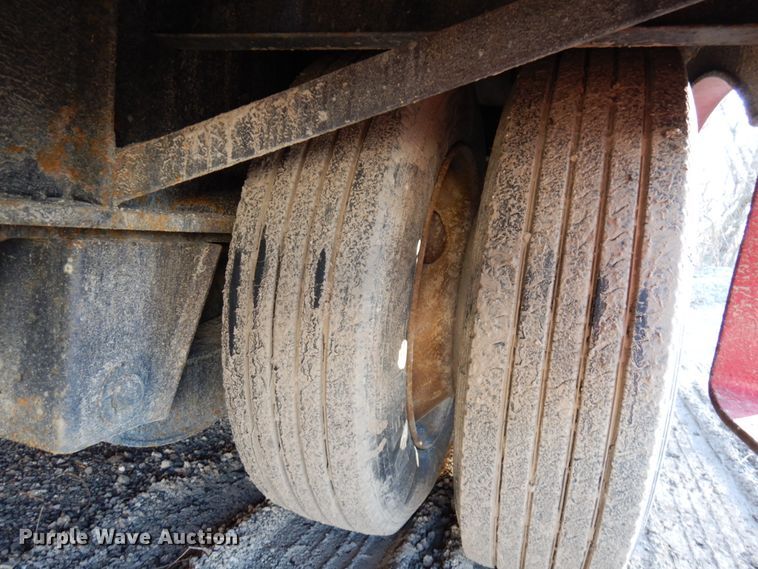 image for item DJ6052 1999 Ledwell drop deck equipment trailer