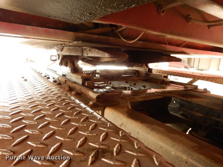 image for item DJ6516 1994 Kenworth  semi truck