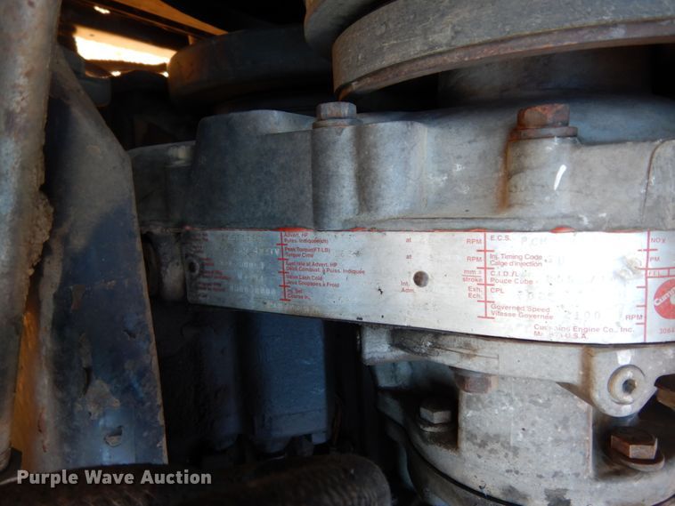 image for item DJ6732 1998 Kenworth T800B  semi truck