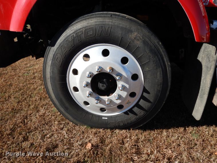 image for item DJ6732 1998 Kenworth T800B  semi truck