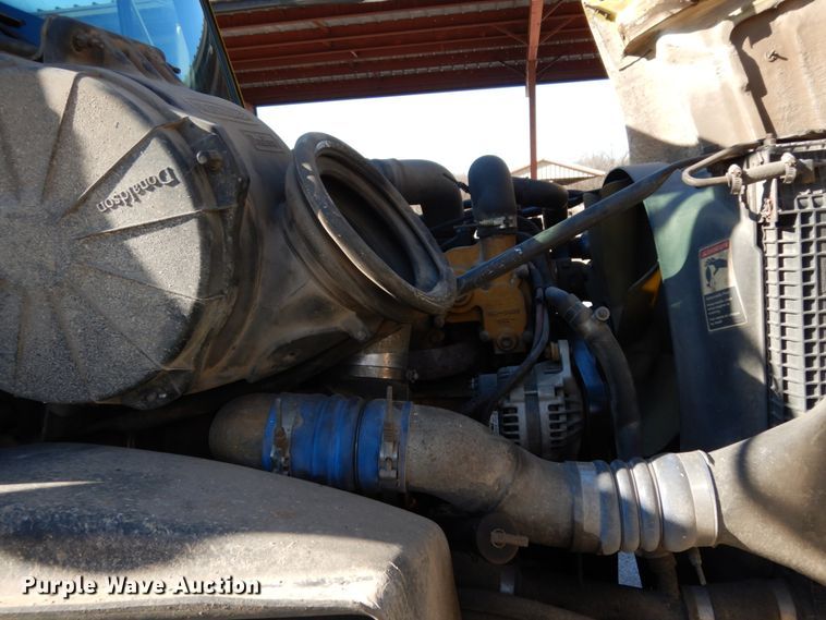 image for item DJ6740 1999 Freightliner FL112  flatbed truck