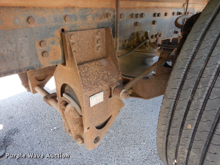 image for item DJ6740 1999 Freightliner FL112  flatbed truck