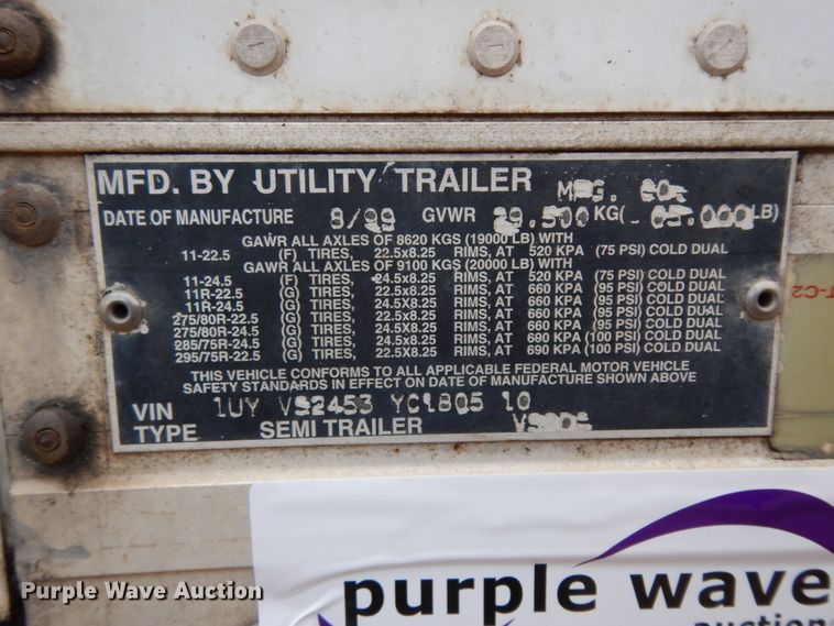 image for item DJ6746 2000 Utility dry van trailer