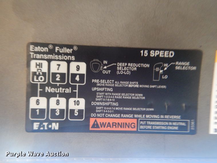 image for item DJ8517 2007 Western Star 4900EX  semi truck