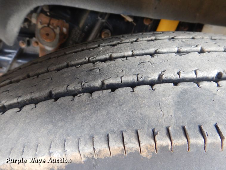 image for item DJ8517 2007 Western Star 4900EX  semi truck