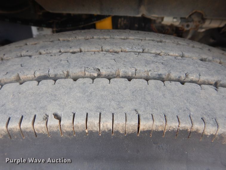 image for item DJ8517 2007 Western Star 4900EX  semi truck