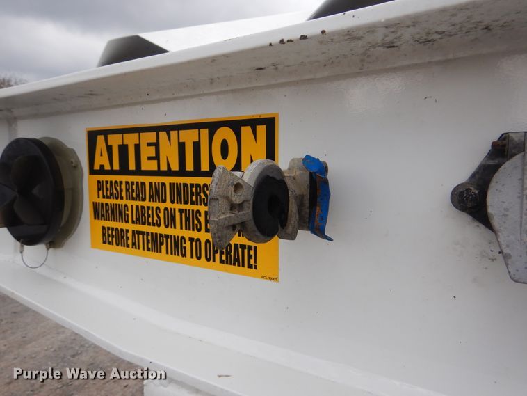 image for item DJ8518 2017 Armor Lite SBD-40 bottom dump trailer