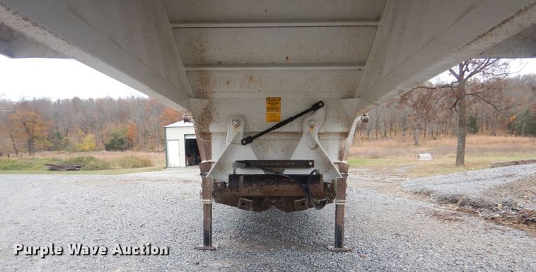 image for item DJ8518 2017 Armor Lite SBD-40 bottom dump trailer