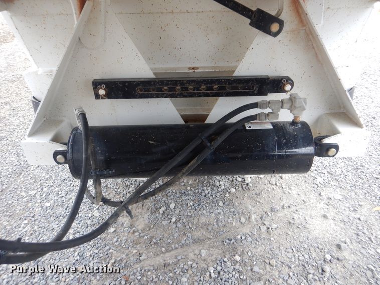 image for item DJ8518 2017 Armor Lite SBD-40 bottom dump trailer