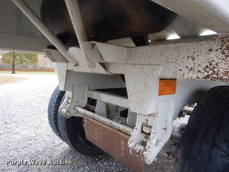 image for item DJ8518 2017 Armor Lite SBD-40 bottom dump trailer