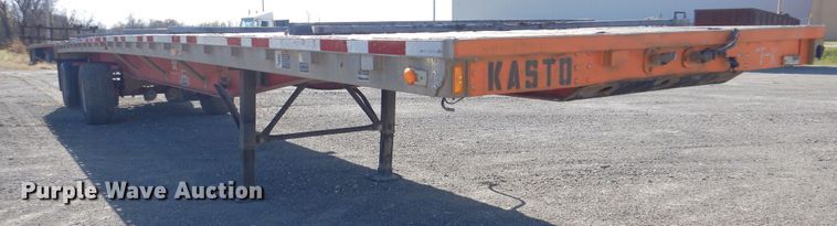 image for item DJ8524 2006 Wilson CF900 flatbed trailer