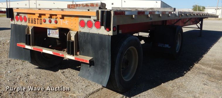 image for item DJ8524 2006 Wilson CF900 flatbed trailer